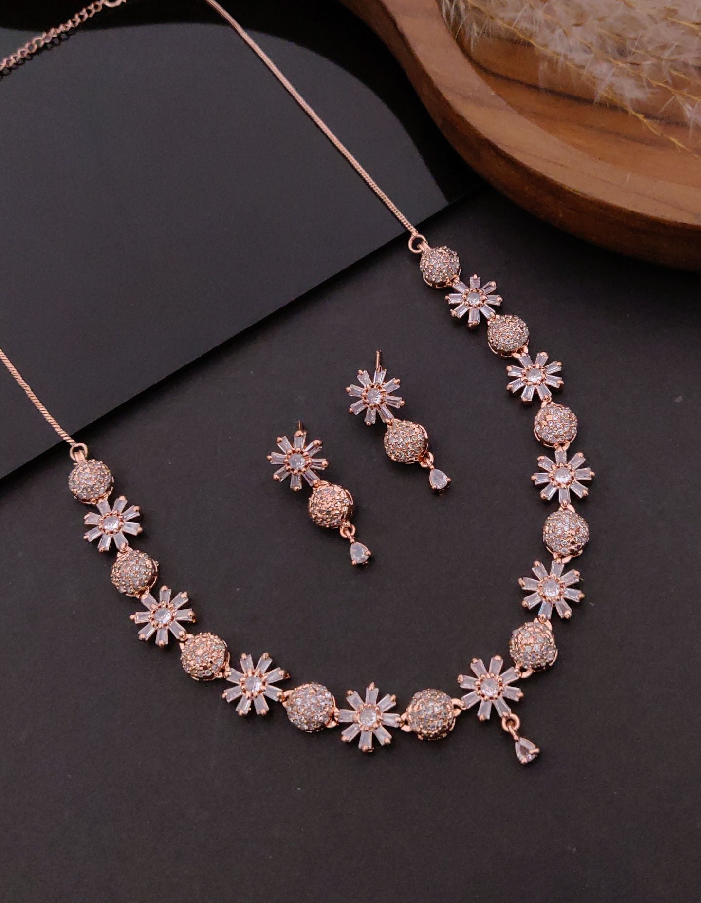 Blossom Glow Rose Gold Necklace Set