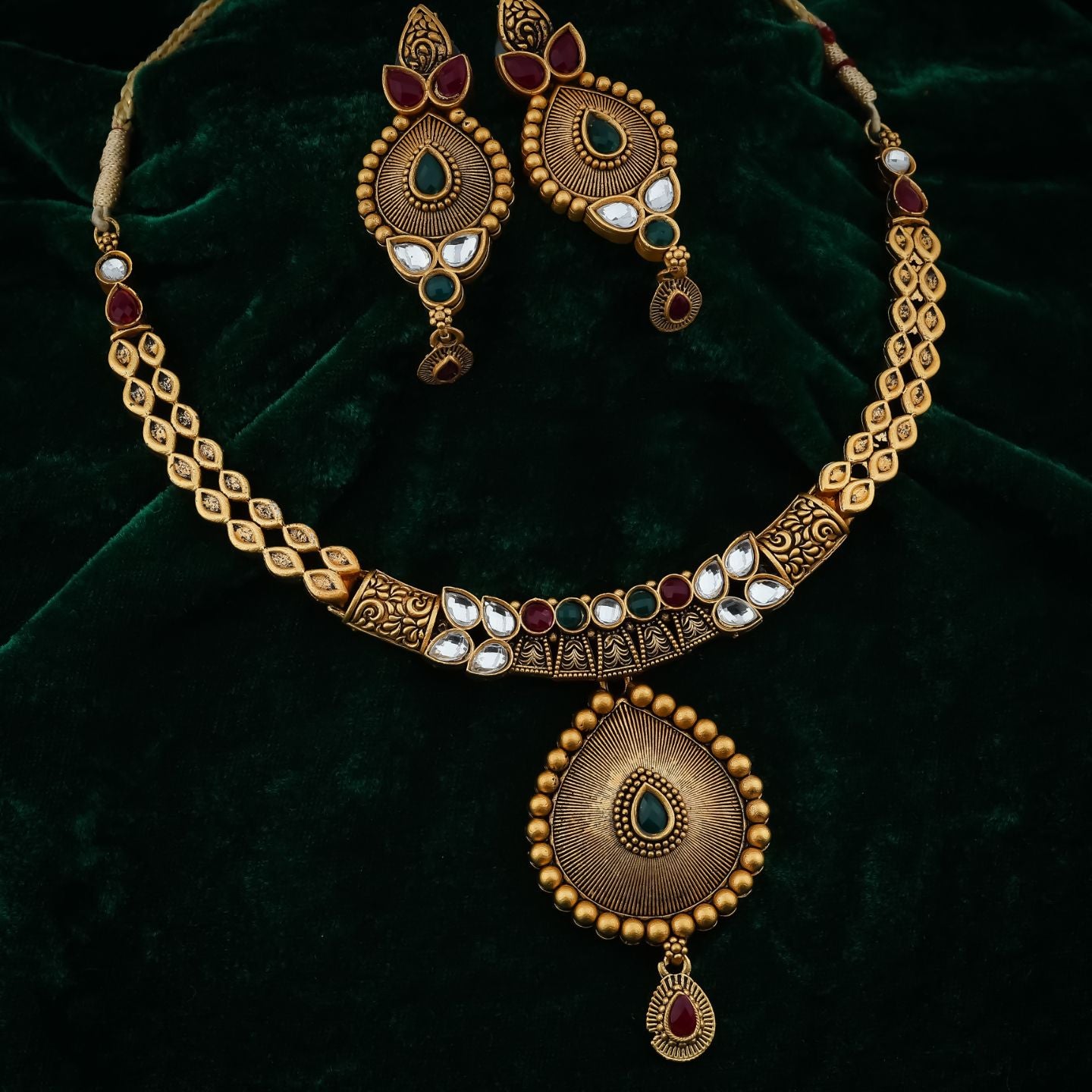 Regal Temple Heritage Necklace Set