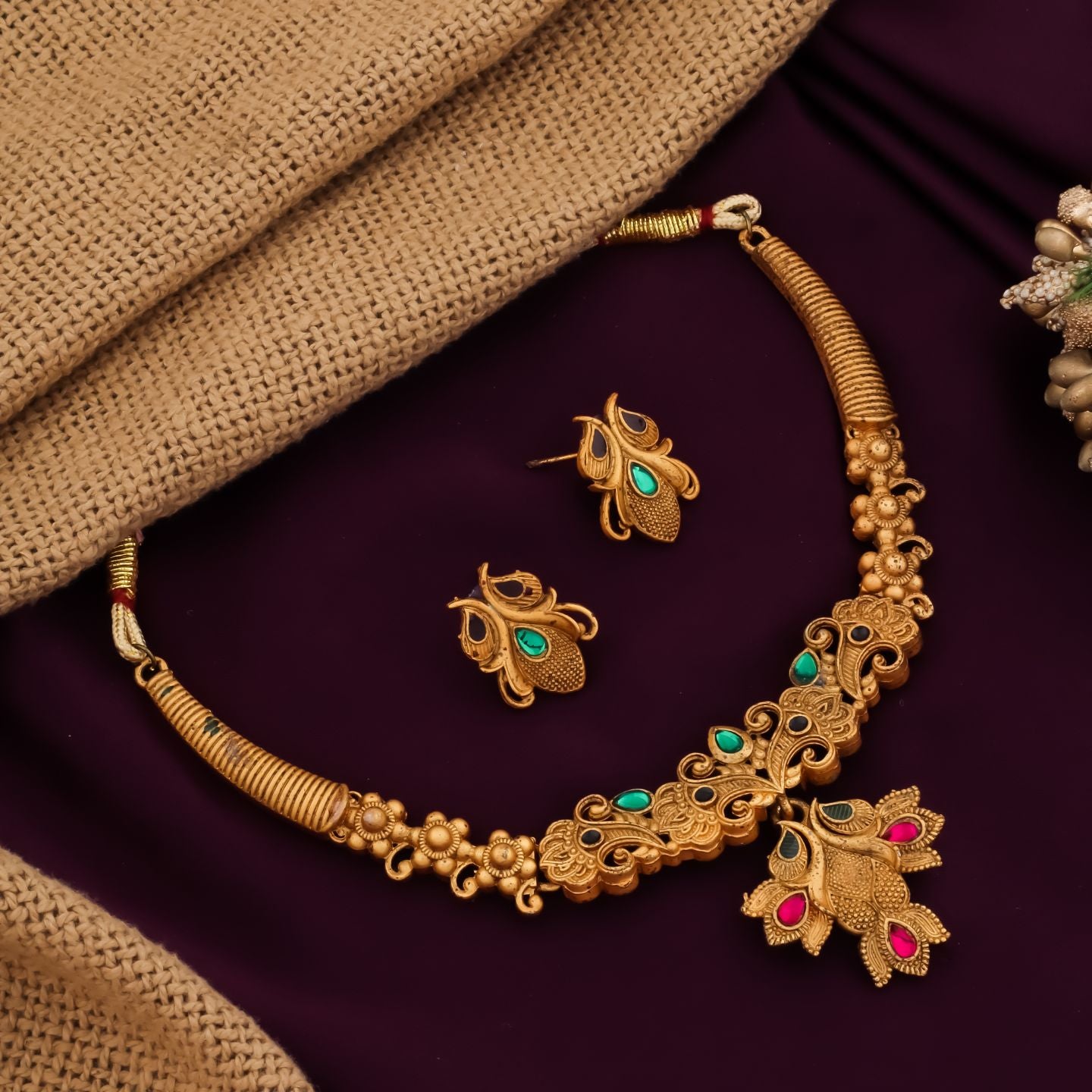 Antique Peacock Motif Gold Necklace Set