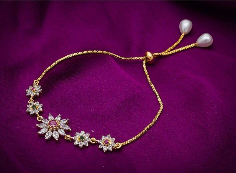Floral Radiance Adjustable Gold Bracelet
