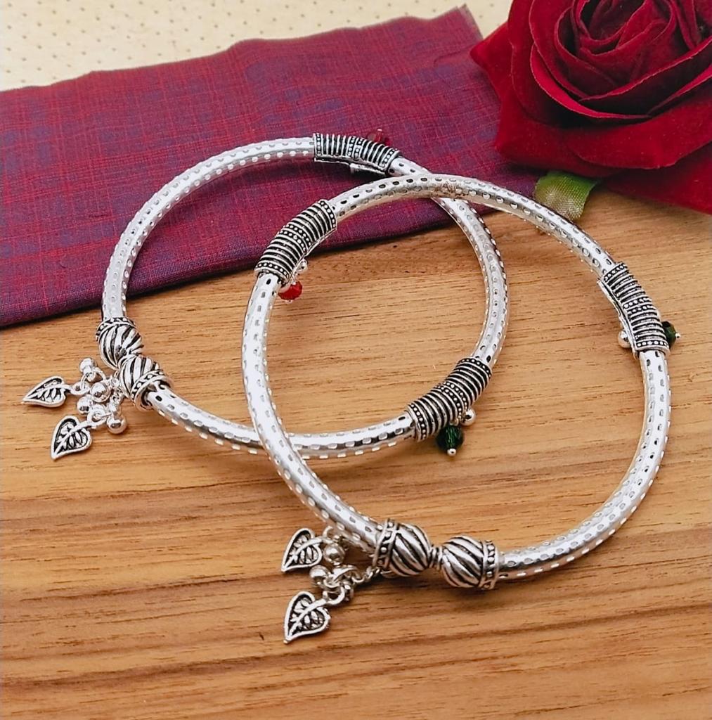 Oxidized Silver Leaf Charm Kada Anklet Set