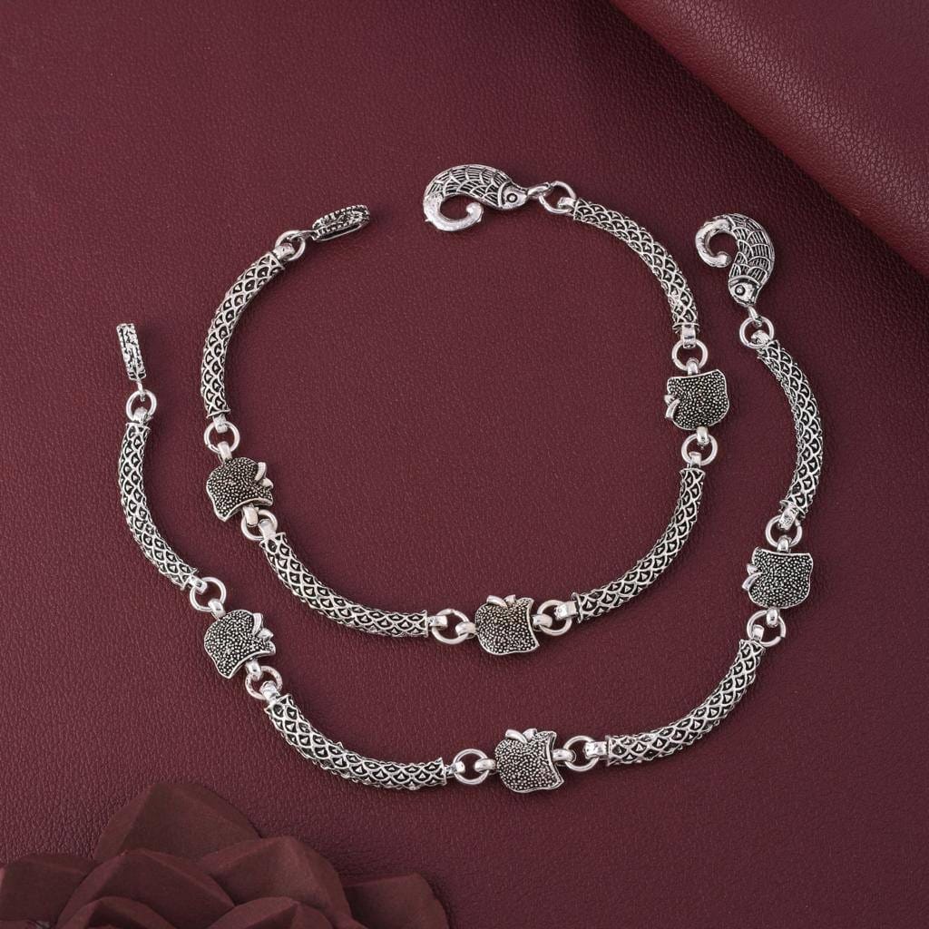 Antique Silver Charm Chain Anklet Set